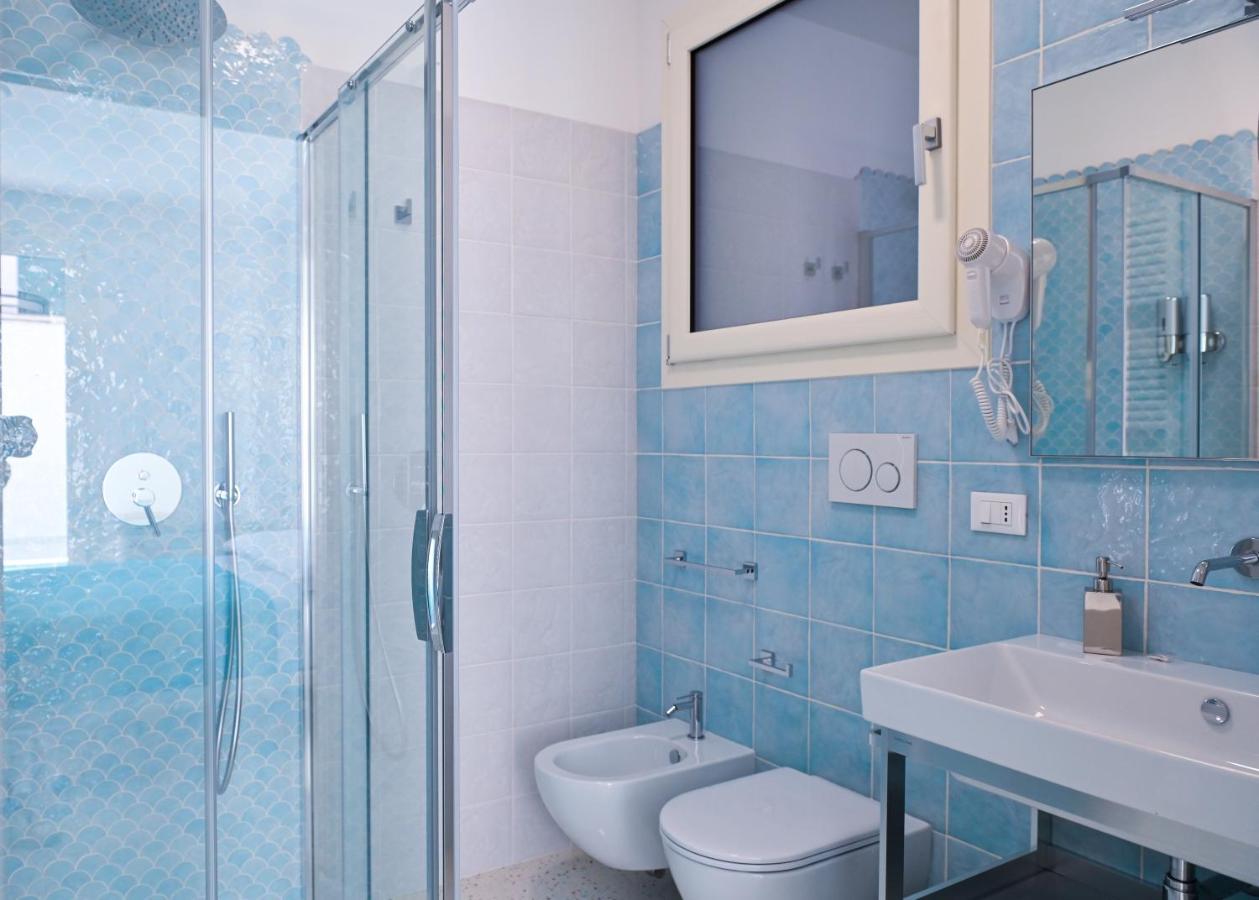 Perle Marine Suite Apartments Castro  Extérieur photo